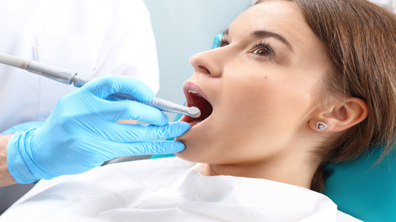 How to Choose a Cosmetic Dentist in Maspeth, NY