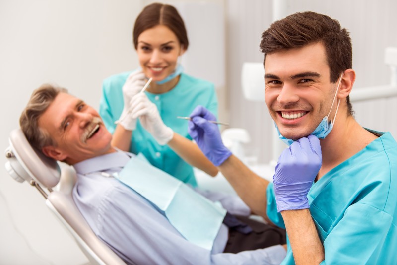 Cosmetic Dental Services Are Available in Elk Grove Village, IL